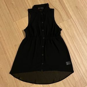 HeartSoul Black High Low Sleeveless Collared Blouse - Size Medium